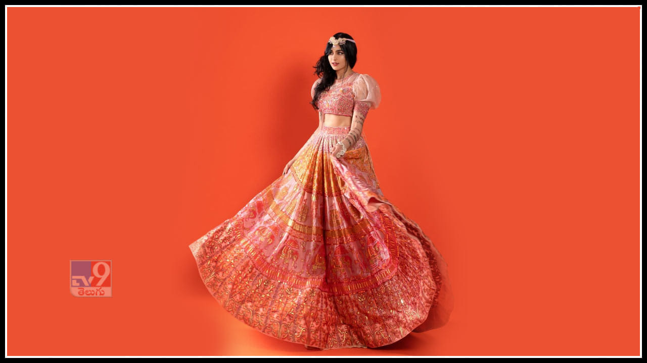 ఓ రేంజ్ లో రెచ్చిపోతున్న అదా శర్మ ఫొటోస్..