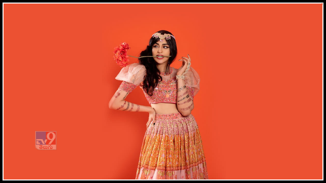 ఓ రేంజ్ లో రెచ్చిపోతున్న అదా శర్మ ఫొటోస్..