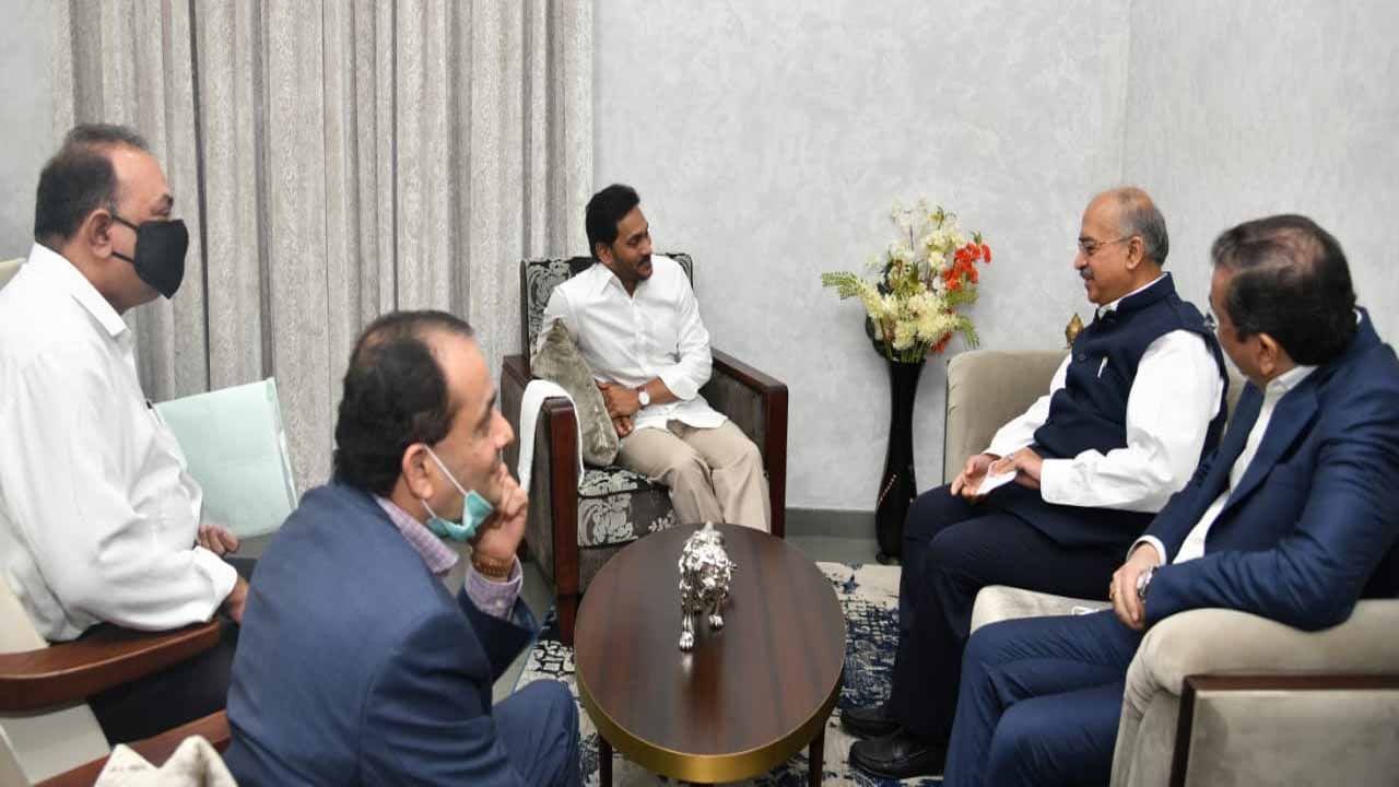Andhra Pradesh: గుడ్న్యూస్.. ఏపీలో దిగ్గజ ఫార్మా కంపెనీ భారీ పెట్టుబడులు.. 36 వేల మందికి ఉద్యోగాలు