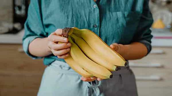 Bananas Side Effects: అరటిపండుని ఇష్టంగా తింటున్నారా.. అధికంగా తింటే దుష్ప్రరిణామాలు ఎన్నో..