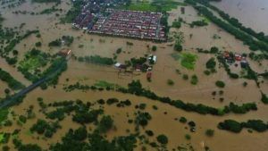 Brazil Floods: బ్రెజిల్‌లో భయానక వాతావరణం.. ఆ ఎఫెక్ట్‌తో 18 మంది మృత్యువాత..