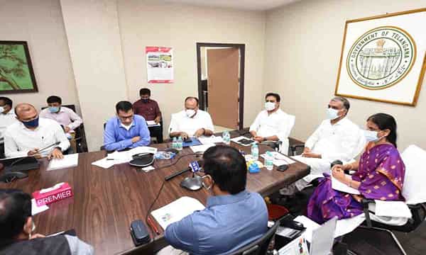 TS Govt. on Vaccination: ఈ నెలాఖరు నాటికి 100 శాతం వాక్సినేషన్.. తెలంగాణ సర్కార్ ప్రత్యేక కార్యాచరణ!