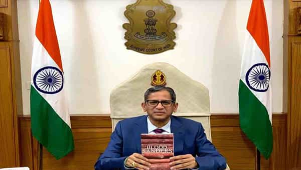 CJI NV Ramana: మీడియాలో పరిశోధనాత్మక జర్నలిజం మాయమైంది.. సుప్రీంకోర్ట్ చీఫ్ జస్టిస్ ఎన్వీ రమణ కీలక వ్యాఖ్యలు