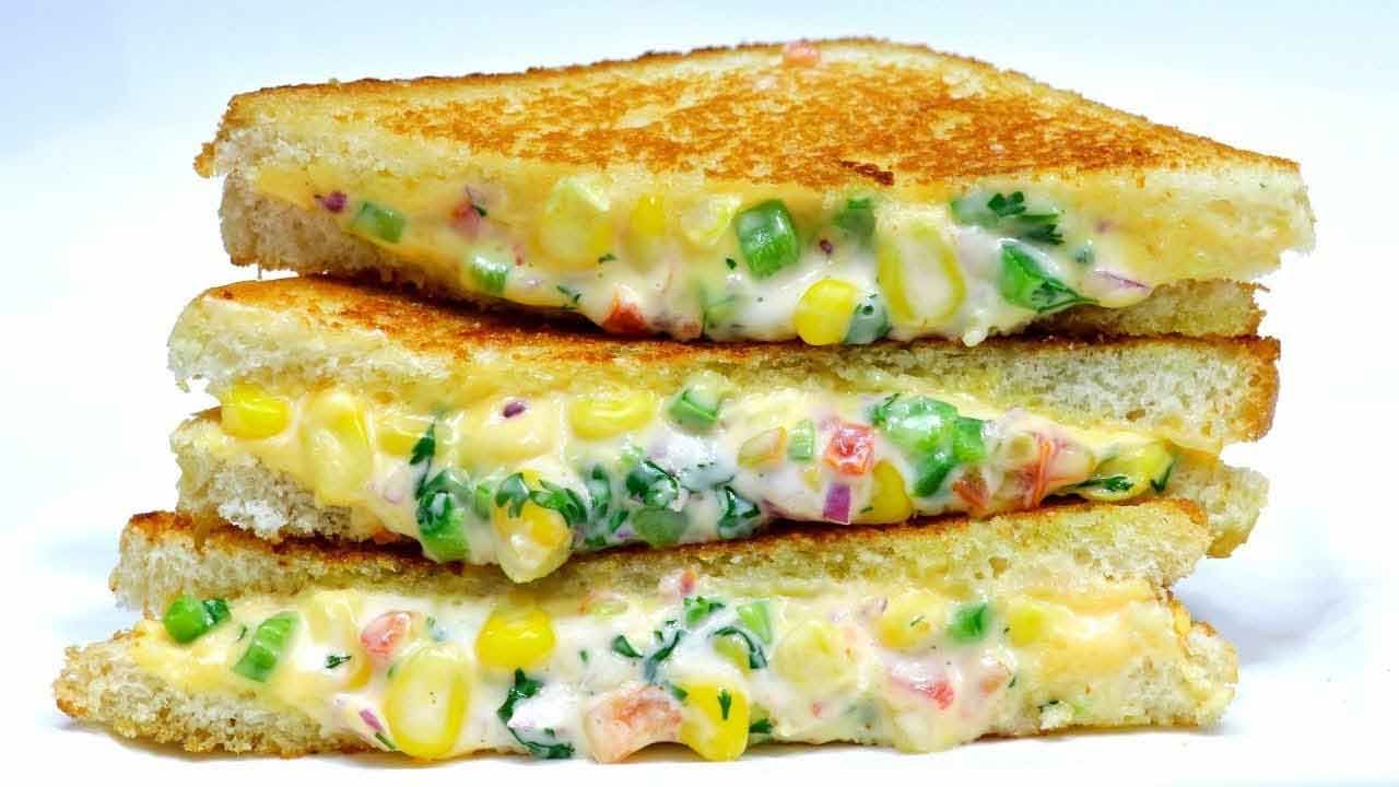 Corn Cheese Sandwich Recipe: మీ ఇంటిల్లిపాదికీ నచ్చే కార్న్ చీజ్ శాండ్‌విచ్ ఎలా తయారు చేయాలో తెలుసా..