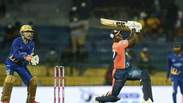 Cricket: 9 బంతుల్లో 50 పరుగులు.. సిక్సర్లతో బౌలర్లను ఏకిపారేసిన బ్యాట్స్మెన్.. దెబ్బకు సీన్ రివర్స్!
