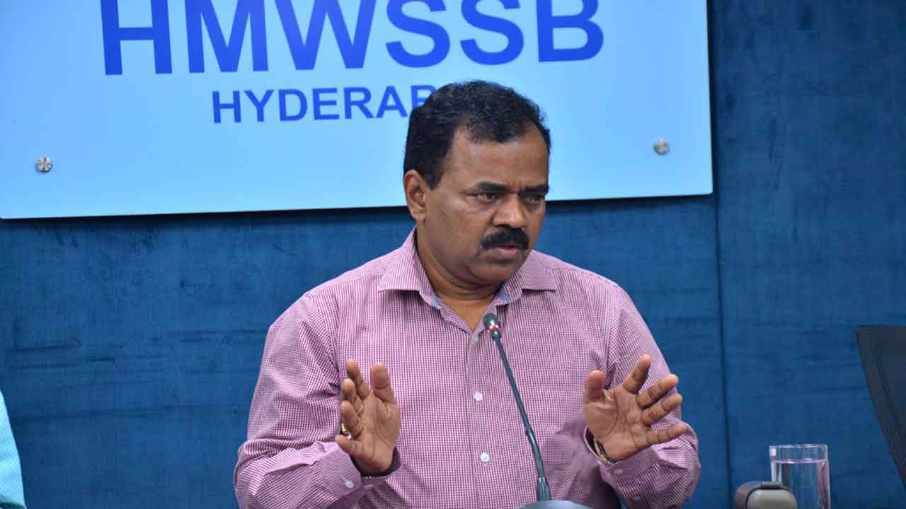 Hyderabad: భవిష్యత్ అవసరాలను దృష్టిలో పెట్టుకుని.. దసరాలోపు కొత్త ఎస్టీపీల నిర్మాణం వేగం చేయాలన్న దానకిషోర్..