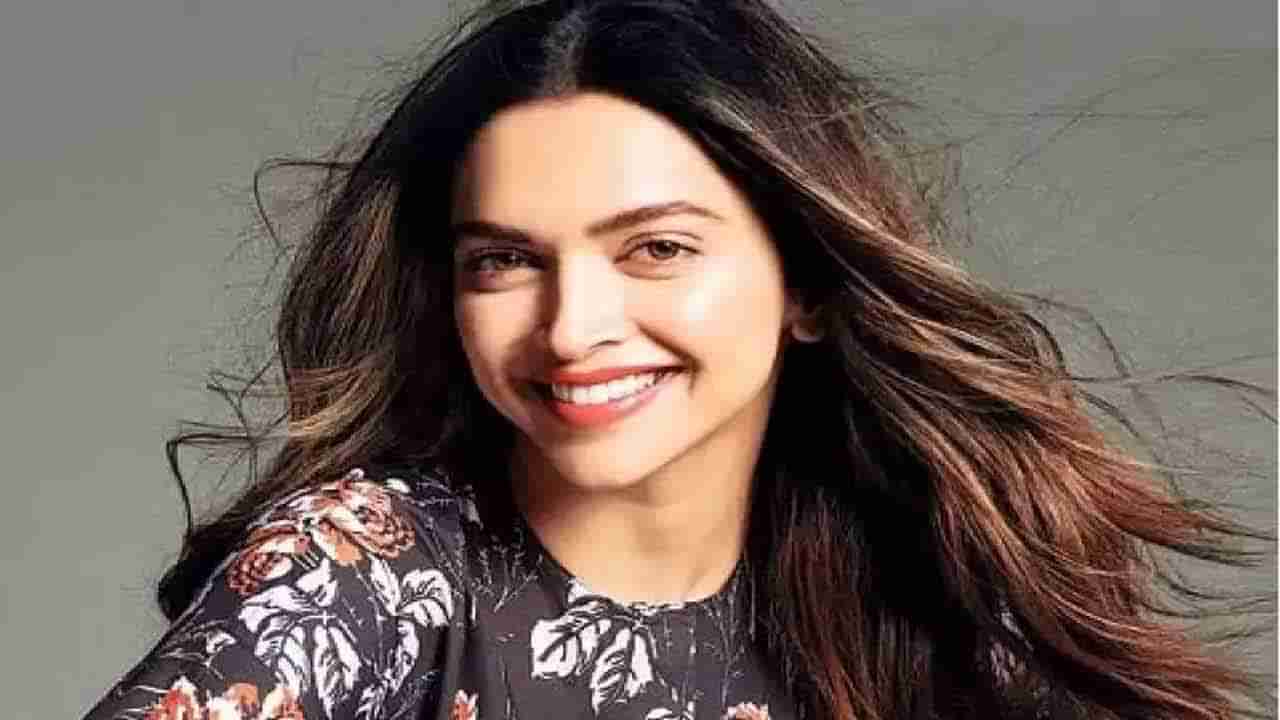 Deepika Padukone: ప్రభాస్ సినిమా కోసం హైదరాబాద్‏కు బాలీవుడ్ బ్యూటీ..  దీపికకు ఇచ్చిన స్పెషల్ గిఫ్ట్ ఏంటో తెలుసా..