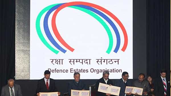 Defence Jobs: డిఫెన్స్ ఎస్టేట్ ఆర్గనైజేషన్లో ఉద్యోగాలు.. ఎవరు అర్హులు, ఎలా దరఖాస్తు చేసుకోవాలి..