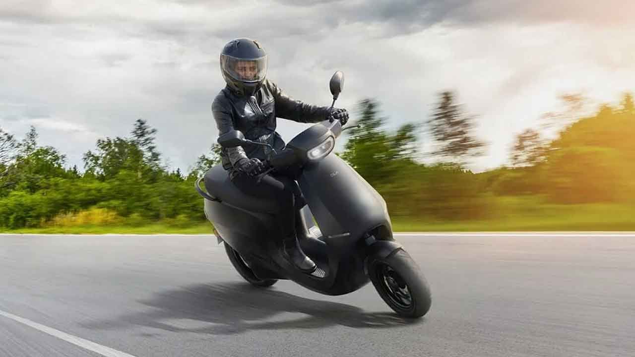 Electric Scooter: ఎలక్ట్రిక్ స్కూటర్ కొనే ముందు ఈ 5 విషయాలను గుర్తుంచుకోండి, లేదంటే భారీ నష్టం తప్పదు..!