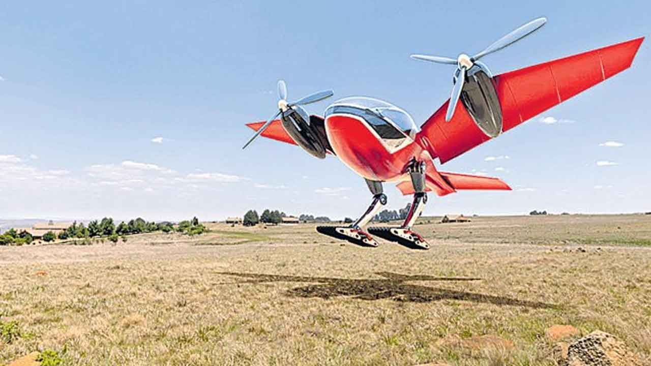 Flying Car: కారుకే రెక్కలు వస్తే.. పక్షిలా ఎగిరే వినూత్న కారును తయారు చేసిన ‘ఫ్రాక్టిల్‌’..