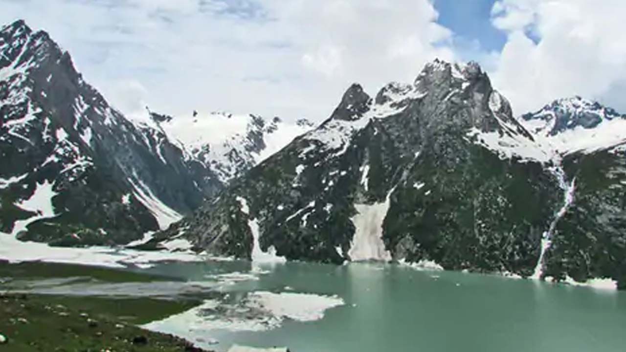 Himalayan Glaciers: అత్యంత వేగంగా కరిగిపోతున్న హిమాలయాలు.. ఎంత వేగంగా కరిగిపోతున్నాయో తెలిస్తే షాక్ అవుతారు!