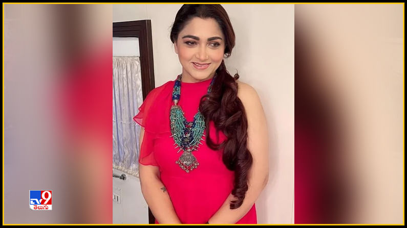 Khushbu Sundar New Photos. Credit by:Khushbu Sundar/Instagram