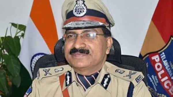 Telangana DGP 2021 Review: నేర రహిత తెలంగాణే లక్ష్యం.. కీలక వివరాలు వెల్లడించిన డీజీపీ మహేందర్ రెడ్డి..