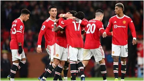 Cristiano Ronaldo: క్రిస్టియానో రొనాల్డో టీంపై కరోనా పంజా.. ఆటగాళ్లతోపాటు సిబ్బందికి పాజిటివ్.. మ్యాచ్ వాయిదా..!