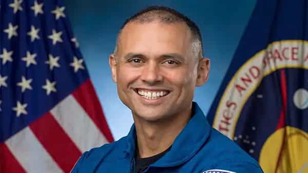NASA Astronauts: అరుదైన అవకాశం.. నాసా చేపట్టబోయే వ్యోమగామి శిక్షణకు భారత సంతతికి చెందిన అనిల్ మీనన్ ఎంపిక..!