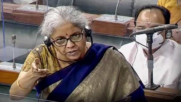 Income on Petrol and Diesel: పెట్రోల్.. డీజిల్పై ప్రభుత్వానికి వస్తున్న ఆదాయం ఎంతో తెలుసా?