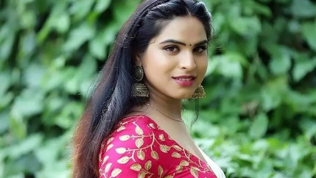 Bigg Boss 5 Telugu: బిగ్బాస్ షోలో ముగిసిన ప్రియాంక ప్రయాణం.. ఎంత పారితోషకం అందుకుందంటే.. Bigg Boss 5 Telugu: బిగ్బాస్ షోలో ముగిసిన ప్రియాంక ప్రయాణం.. ఎంత పారితోషకం అందుకుందంటే..