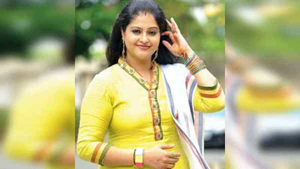Raasi: ఆ సీన్ చేయడం ఇష్టం లేకనే బాలయ్య సినిమాకు నో చెప్పాను.. సమరసింహారెడ్డి పై ఆసక్తికర వ్యాఖ్యలు చేసిన సీనియర్ నటి..