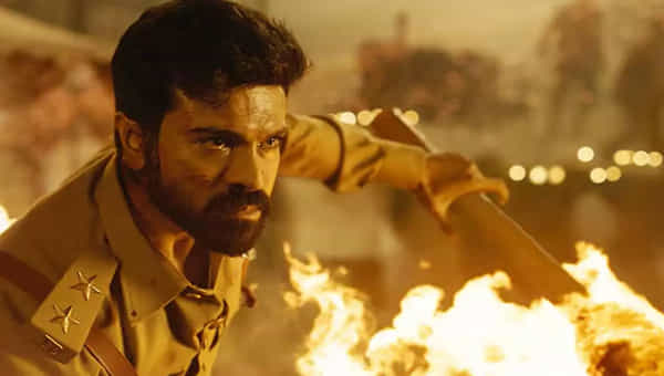 RRR Movie: సినిమాకే హైలైట్గా రామ్ చరణ్ ఇంట్రడక్షన్ సీన్.. 2 వేల మంది జూనియర్ ఆర్టిస్ట్లతో..