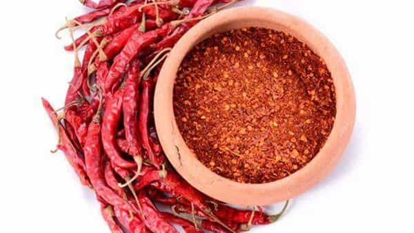 Health Tips: వీటిని అధికంగా తీసుకుంటున్నారా.. అయితే, మీరు డేంజర్ జోన్లో ఉన్నట్లే..!