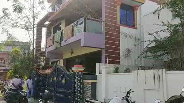 Robbery: టీవీ సీరియల్ మైకంలో మహిళలు.. ఇళ్లంతా గుల్ల చేసిన దొంగలు.. కేజీల్లో ఆభరణాలు మాయం..