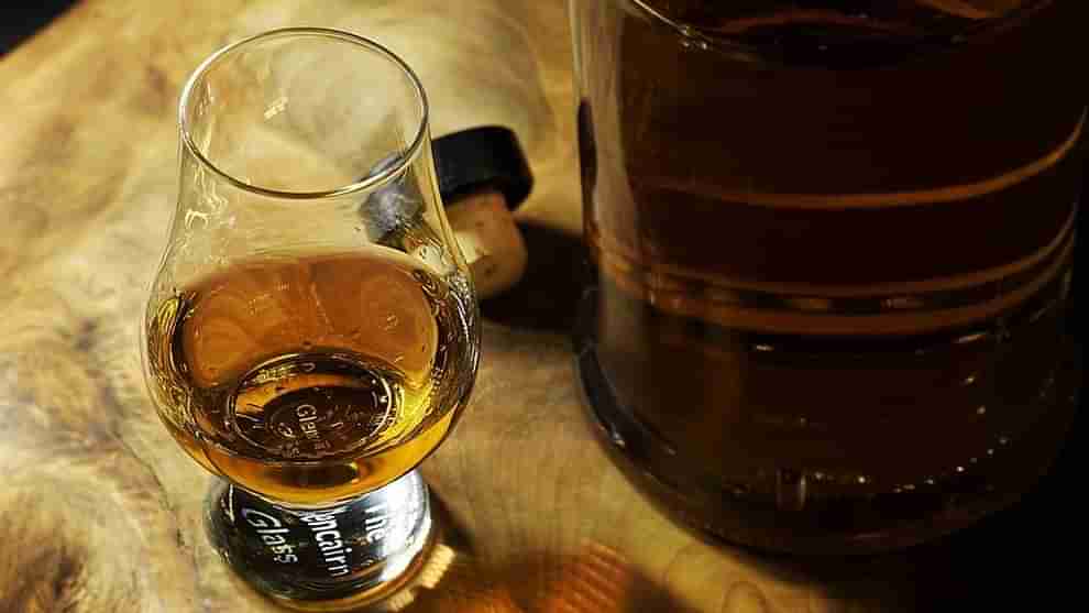 Rum: చలికాలంలో రమ్కి క్రేజ్ ఎక్కువ.. మందుబాబులు తెగ లైక్ చేస్తారు.. కారణం ఏంటో తెలుసా..?