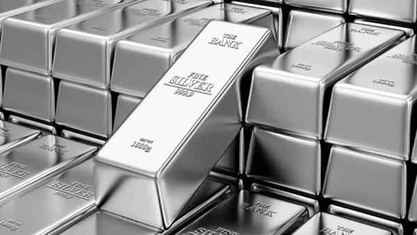 Silver Price Today: పెరిగిన వెండి ధరలు.. తెలుగు రాష్ట్రాల్లో ఎలా ఉన్నాయంటే..