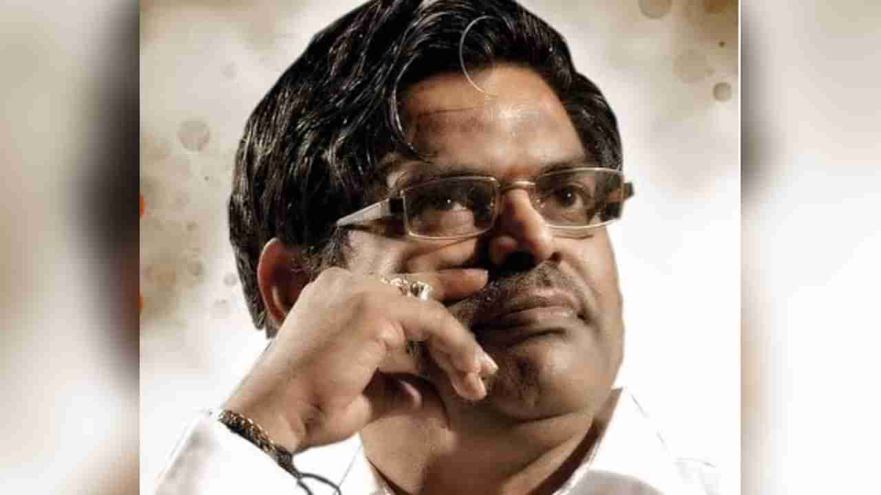 Sirivennela Seetharama Sastry: అశ్రునయనాల మధ్య ముగిసిన సిరివెన్నెల అంత్యక్రియలు..