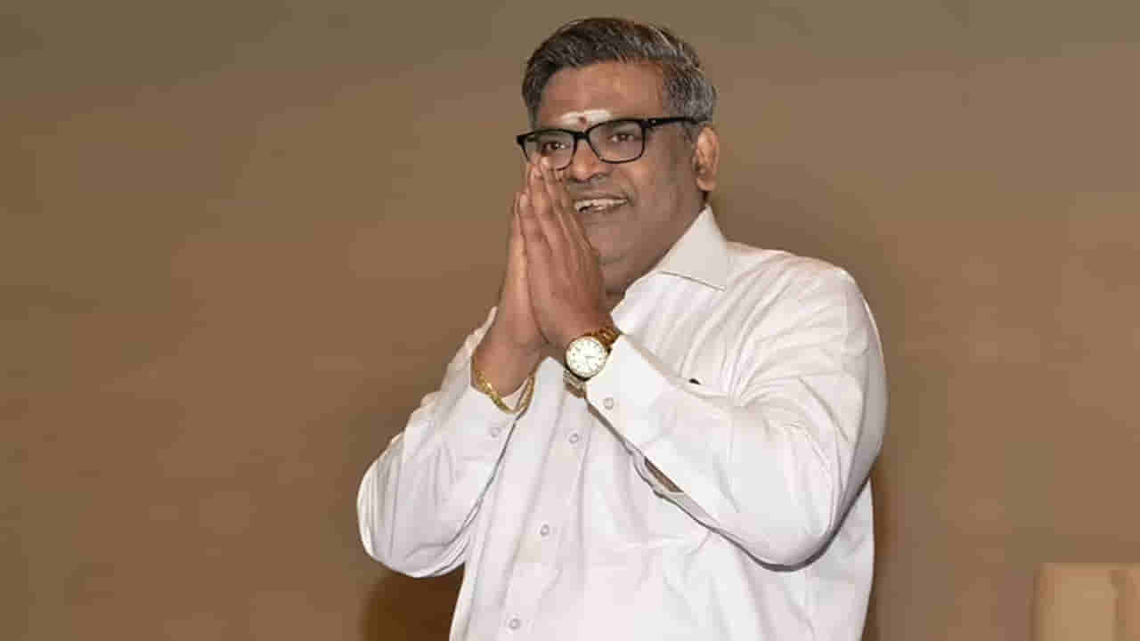 Sirivennela Seetharama Sastry: ఫిలిం ఛాంబర్కు చేరుకున్న సిరివెన్నెల పార్థివదేహం..
