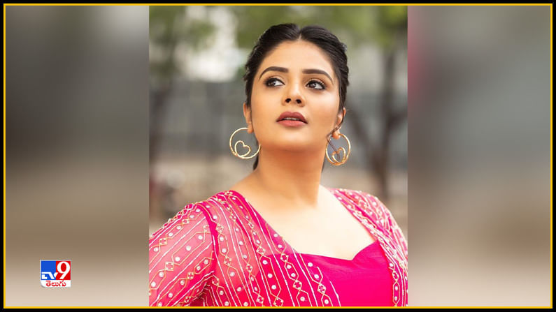 Sreemukhi New Photos. Credit by:Sreemukhi/Instagram