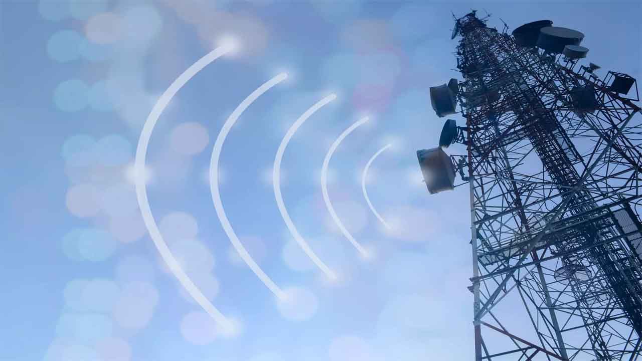 TRAI: మొబైల్ వినియోగదారులకు గుడ్న్యూస్.. ఇక నుంచి ఎంఎన్పీ ఎస్ఎంఎస్ కోసం ఎలాంటి బ్యాలెన్స్ అవసరం లేదు