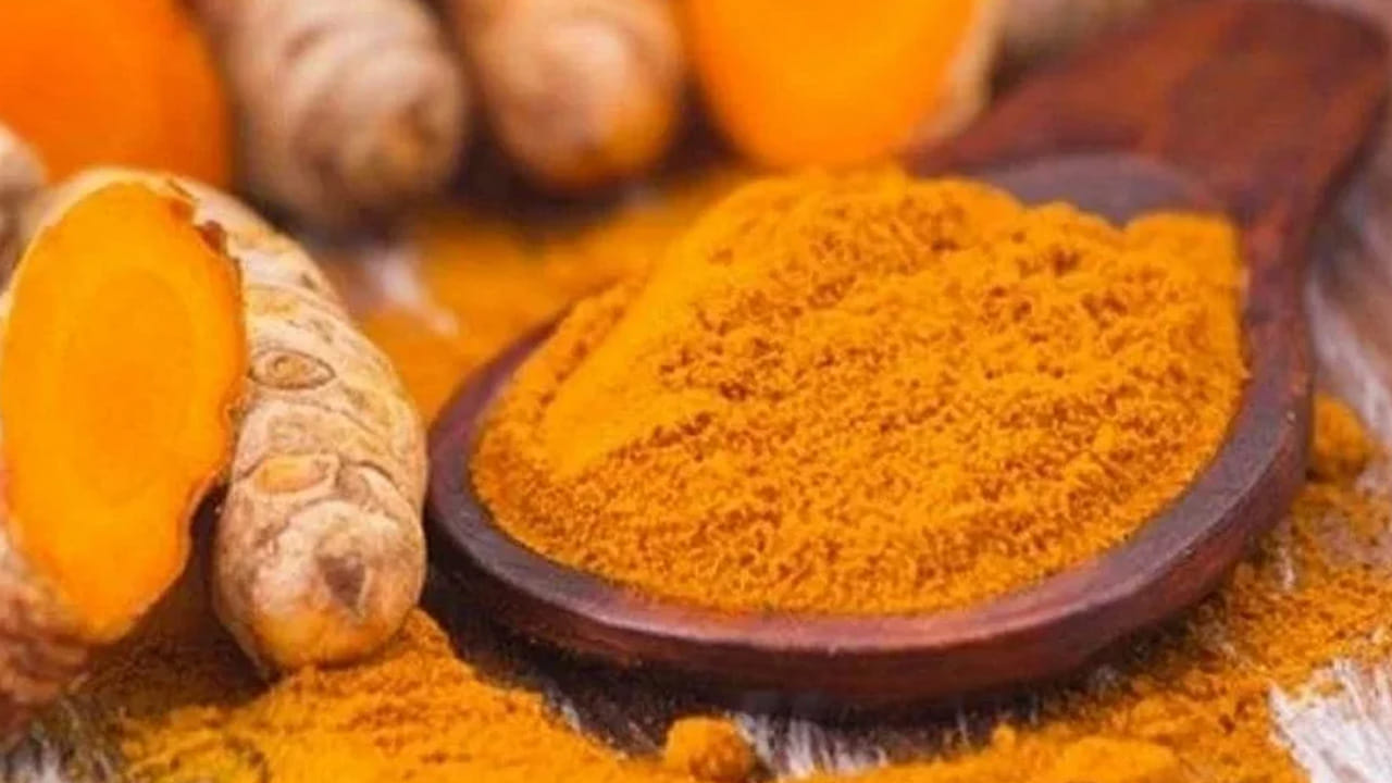 Side Effects of Turmeric పసుపును అధికంగా వినియోగిస్తున్నారా?.. ఈ