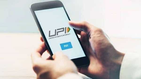 డిజిటల్ చెల్లింపులకు UPI బెస్టా NEFT బెస్టా.. రెండిటి మధ్య తేడాలేంటి..?
