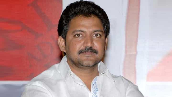Vallabhaneni Vamsi: చంద్రబాబు సతీమణి భువనేశ్వరికి క్షమాపణలు చెప్పిన వల్లభనేని వంశీ Vallabhaneni Vamsi: చంద్రబాబు సతీమణి భువనేశ్వరికి క్షమాపణలు చెప్పిన వల్లభనేని వంశీ