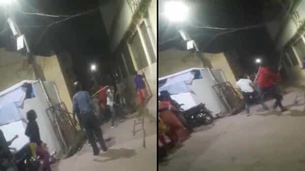 Madhya Pradesh: తమపై అరచిందని కుక్కని కొట్టిన యువకులు.. ఆ తర్వాత ఏం జరిగిందంటే..?