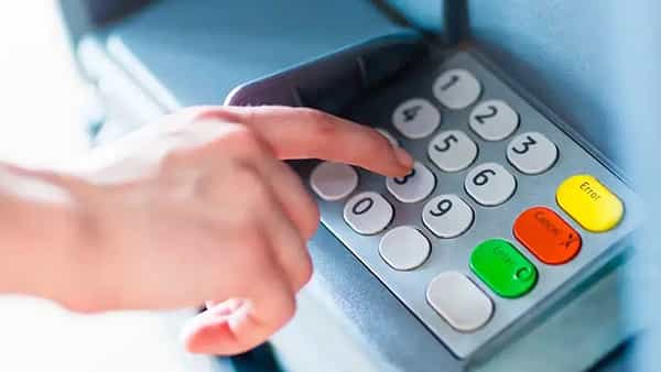 White Label ATM: గ్రామీణ ప్రాంతాల ప్రజలకు గుడ్న్యూస్.. రానున్న రోజుల్లో 20 వేలకుపైగా కొత్త ఏటీఎంల ఏర్పాటు..!