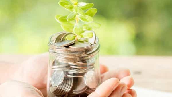 Tax On Mutual Funds: మ్యూచువల్ ఫండ్లలో పెట్టుబడి పెడుతున్నారా.. అయితే ట్యాక్స్ కట్టాల్సి వస్తుంది..