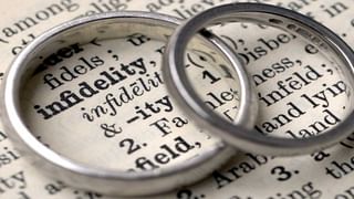 Telangana: ఆ గ్రామంలో కలకలం… సమాధి తవ్వి మహిళ పుర్రె ఎత్తుకెళ్లారు..