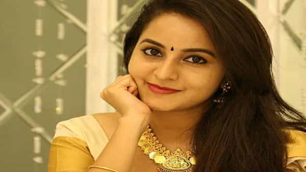 Bhama: హీరోయిన్ ఆత్మహత్యాయత్నం ?.. అసలు విషయం చెప్పిన నటి భామ..