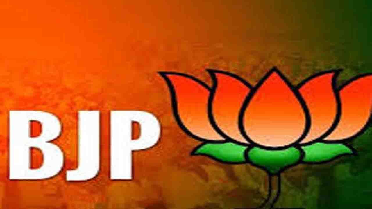 Uttarakhand Elections: ఉత్తరాఖండ్ ఎమ్మెల్యేల్లో కొత్త కలవరం.. అచితూచి వ్యవహరిస్తున్న బీజేపీ అధిష్టానం!