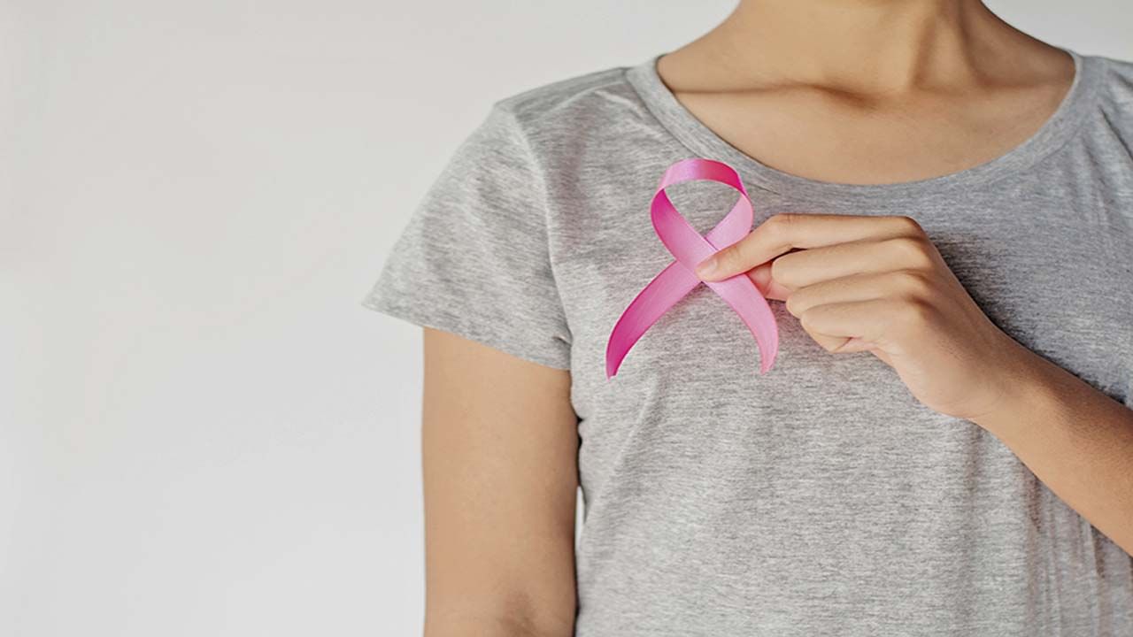 Breast Cancer: పెరుగుతున్న రొమ్ము క్యాన్సన్‌ బాధితులు.. చికిత్స లేకుండానే నివారించవచ్చు..!