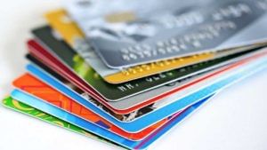 Credit Cards Offer: ఈ క్రెడిట్‌ కార్డులపై బంపర్‌ ఆఫర్లు, డిస్కౌంట్లు, క్యాష్‌ బ్యాక్‌ ఆఫర్‌..!