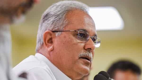 CM Father: బ్యాలెట్లు వాడండి..లేదంటే నా చావుకు అనుమతినివ్వండి.. రాష్ట్రపతికి సిఎం తండ్రి లేఖ..