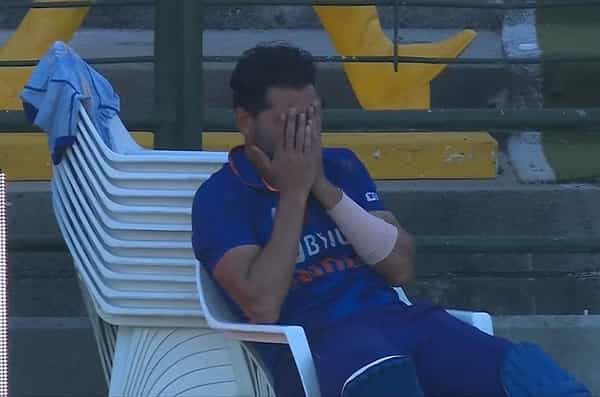 Deepak Chahar: కంటతడి పెట్టిన దీపక్ చాహర్.. మ్యాచ్ని గెలిపించలేకపోయానే.. విరోచిత పోరాటం వృథా..