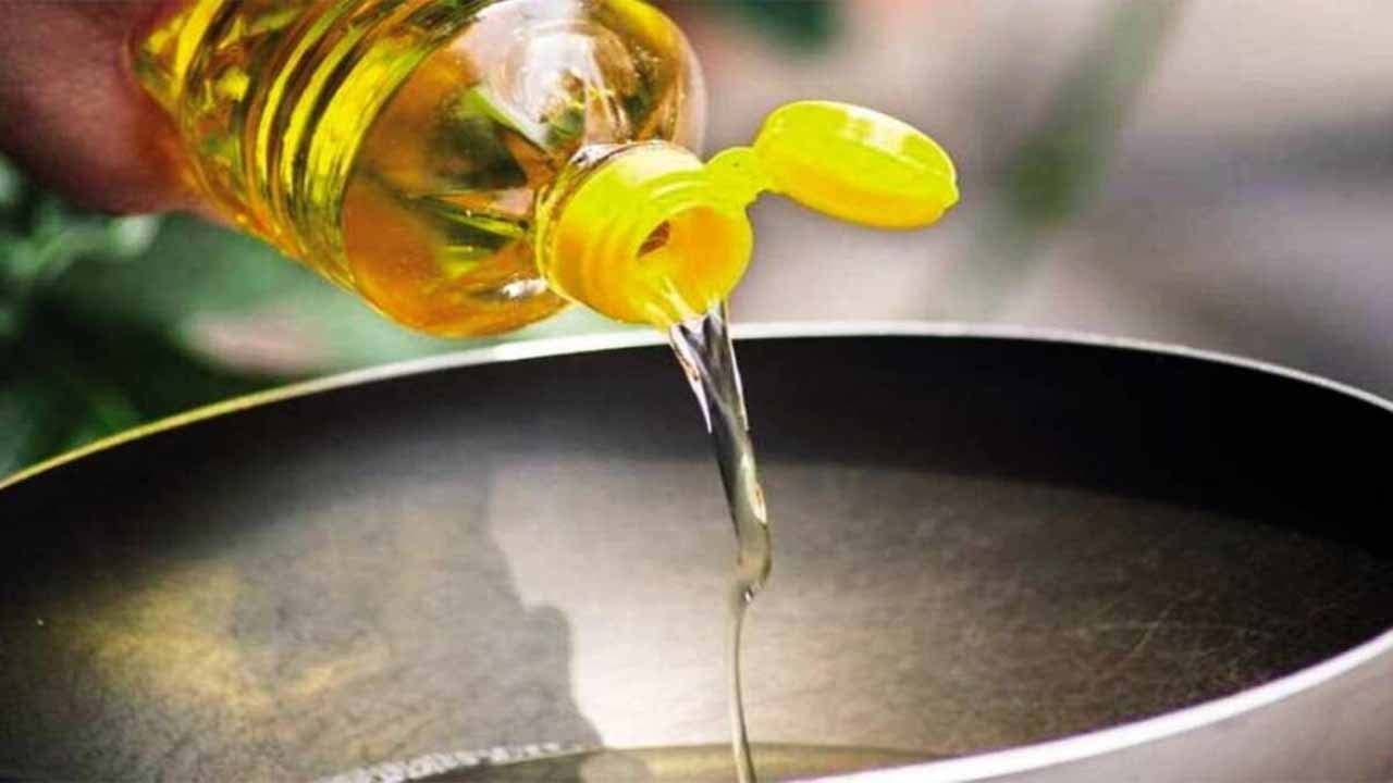 Edible Oil Prices కేంద్రం గుడ్‌న్యూస్‌.. దిగి వచ్చిన వంట నూనె ధరలు