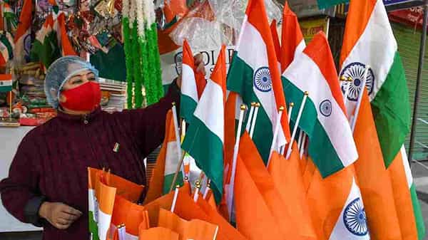 Republic Day 2022: రాజ్యంగ నిర్మాణంలో చరిత్ర సృష్టించిన మహిళలు.. ఒకరు మొదటి ముఖ్యమంత్రి అయితే మరొకరు మొదటి గవర్నర్..