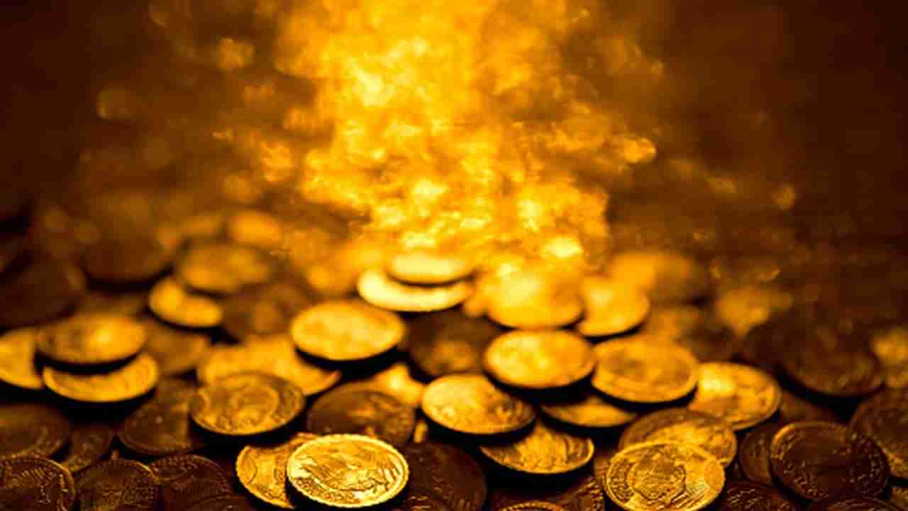 Gold Price Today: మహిళలకు గుడ్‏న్యూస్.. భారీగా తగ్గిన పసిడి ధర.. తెలుగు రాష్ట్రాల్లో ఎలా ఉన్నాయంటే..