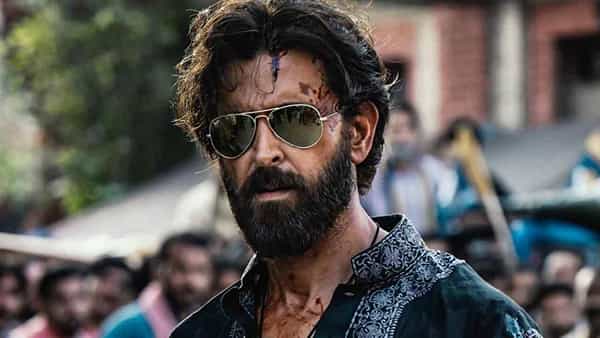 Hrithik Roshan: రక్తదానం చేసిన బాలీవుడ్ గ్రీక్ హీరో.. క్రిష్ సినిమాతో ముడిపెట్టిన నెటిజన్..