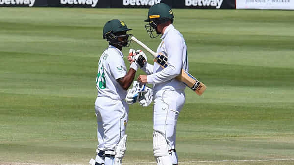 IND Vs SA: టీమిండియాకు భంగపాటు.. కోహ్లిసేనపై 7 వికెట్ల తేడాతో సఫారీలు చారిత్రాత్మక విజయం..