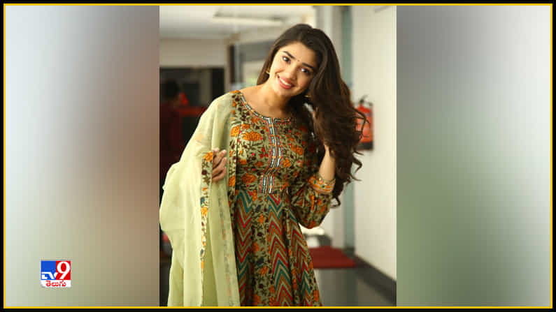 Krithi Shetty New Photos. Credit by: Krithi Shetty/Instagram